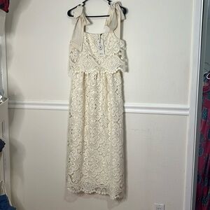Kailier dress ivory lace size S